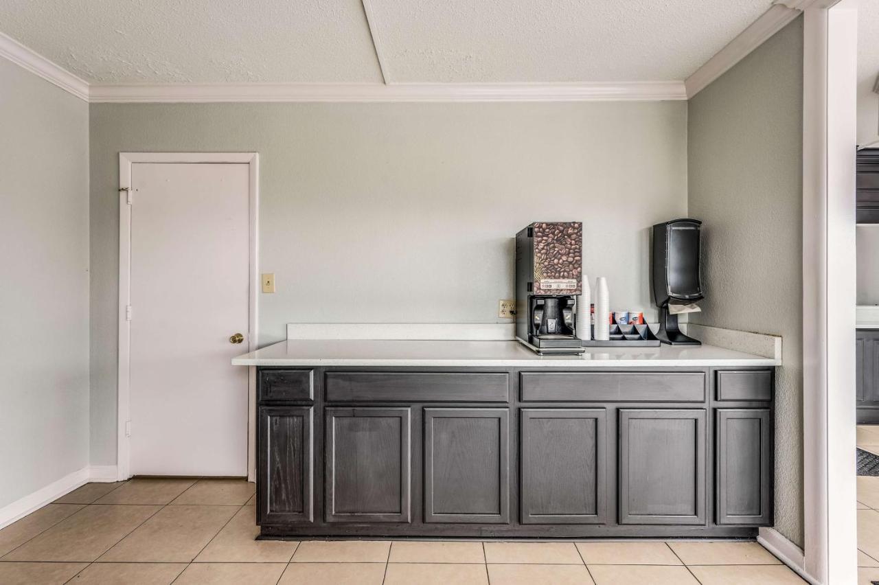 Motel 6-Tupelo, Ms - Downtown Zewnętrze zdjęcie